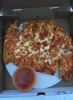 Royal Pizza food
