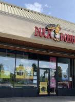 Duck Donuts outside