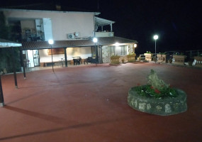 Sushi House outside