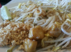 Flaming Thai Cafe food