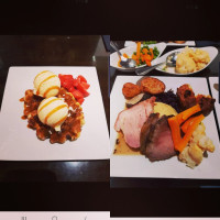 The Vault Uptown food