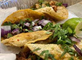 Dos Amigos Mexican Grill food