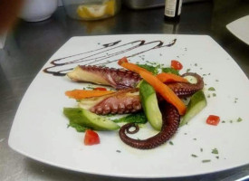 Majestic Diner food