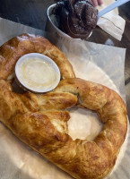 Frankie's Est. 1988 food