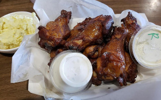 Smokin Pig food