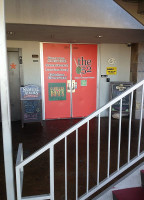 Tinker Street Tavern outside