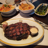 Larsen's Steakhouse Encino food