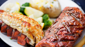 Tony Roma's food