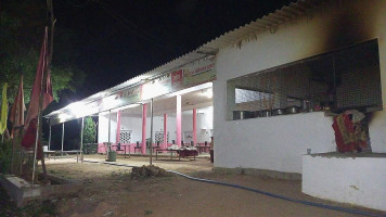 Domino's Pizza outside