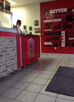 Papa Johns Pizza outside