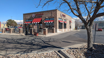 Panda Express outside