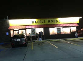 Waffle House outside
