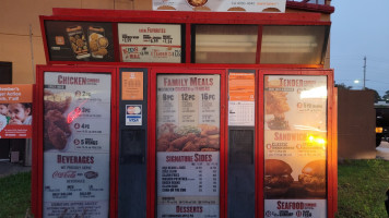 Popeyes Louisiana Kitchen menu