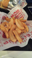 Red Robin Gourmet Burgers And Brews food