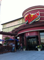 Red Robin Gourmet Burgers And Brews outside