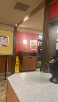 Carl's Jr. inside