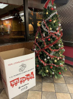Carl's Jr. outside