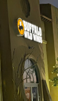 Buffalo Wild Wings outside