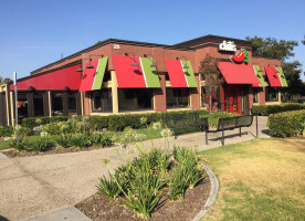 Chili's Grill outside