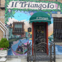 Il Triangolo outside