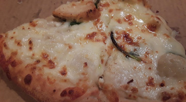Papa John's Pizza food