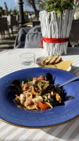 Bogarts Tavern food