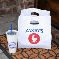 Zaxby's Chicken Fingers Buffalo Wings drink