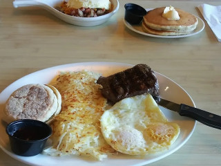 Shari's Cafe And Pies