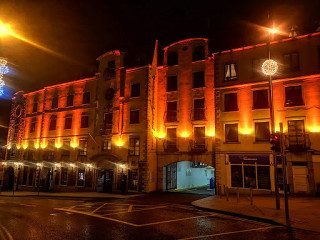 restaurant image
