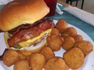 Dave's Diner