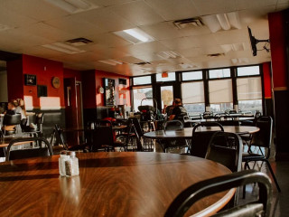 B&b Runway Cafe