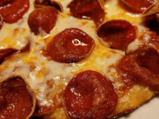 Old Chicago Pizza Taproom