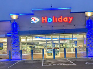 Holiday Stationstores