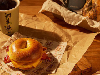 Manhattan Bagel