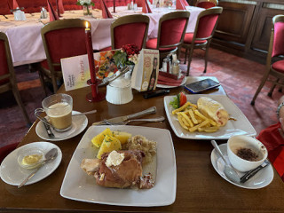 Tito's Diner