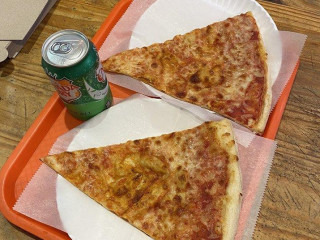 Famous Ben's Pizza-14-st