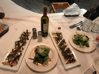 Willy’s Steakhouse Grill & Sushi Bar