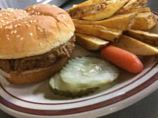 Gertie's Brick Oven Cookery