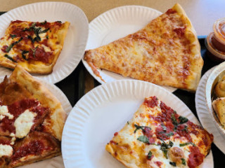 Valentino's Pizzeria