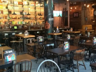 La Belle et La Boeuf