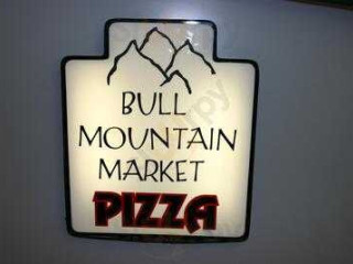 Bull Mountain Market Pizza Deli