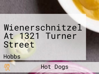 Wienerschnitzel At 1321 Turner Street