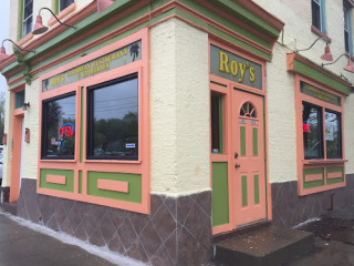 Roy's Caribbean Grill