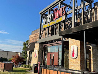 Smokey Bones Bowling Green