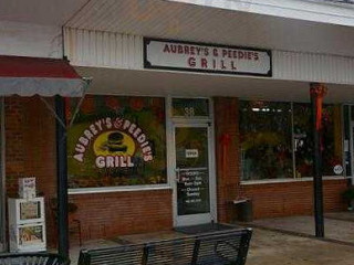 Aubrey's And Peedie's Grill