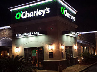 O'charley's Restaurant Bar