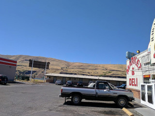 Dinty's Market Deli
