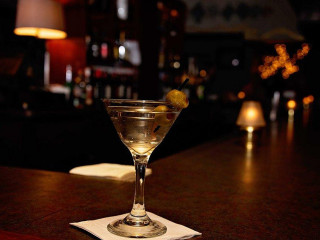Syls Lounge