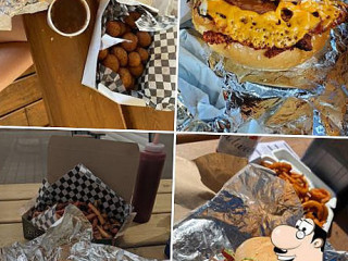 Golden Brown Bakery And Cafe