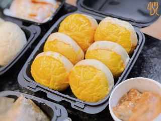 All That 'n Dim Sum